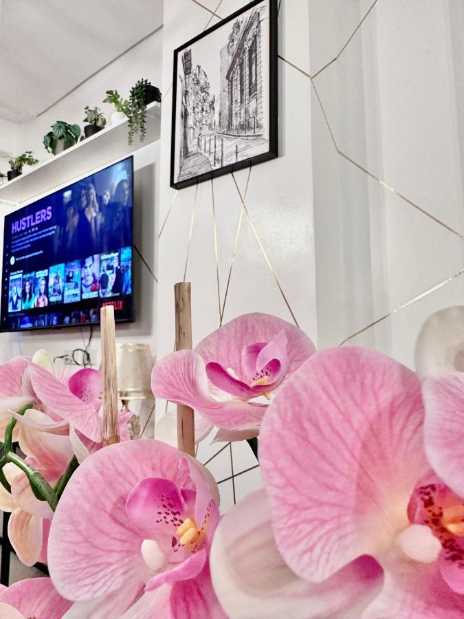Aesthetic One Bedroom Beside Sm W Pool, Wifi And Netflix คากายันเดโอโร ภายนอก รูปภาพ