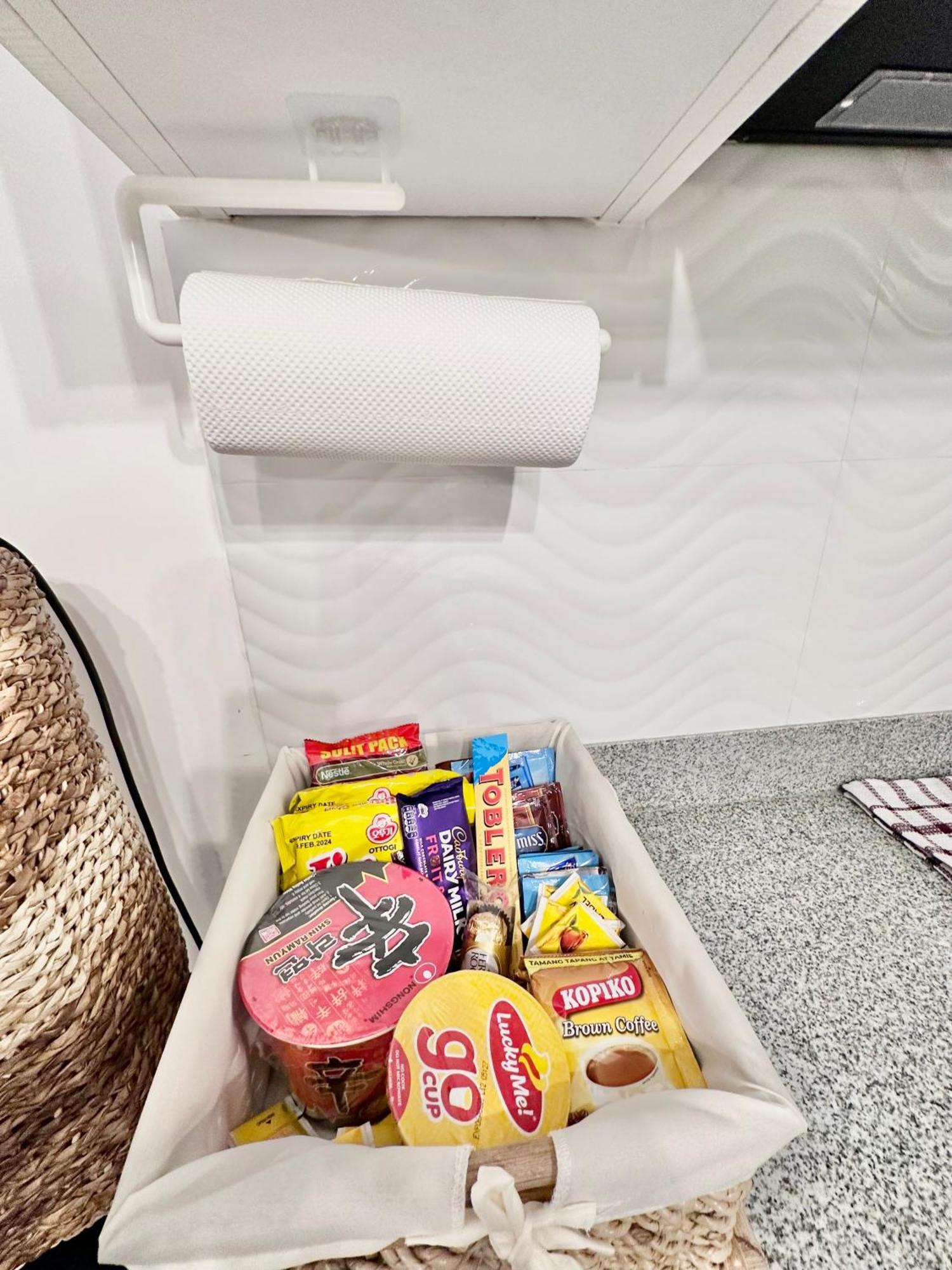 Aesthetic One Bedroom Beside Sm W Pool, Wifi And Netflix คากายันเดโอโร ภายนอก รูปภาพ