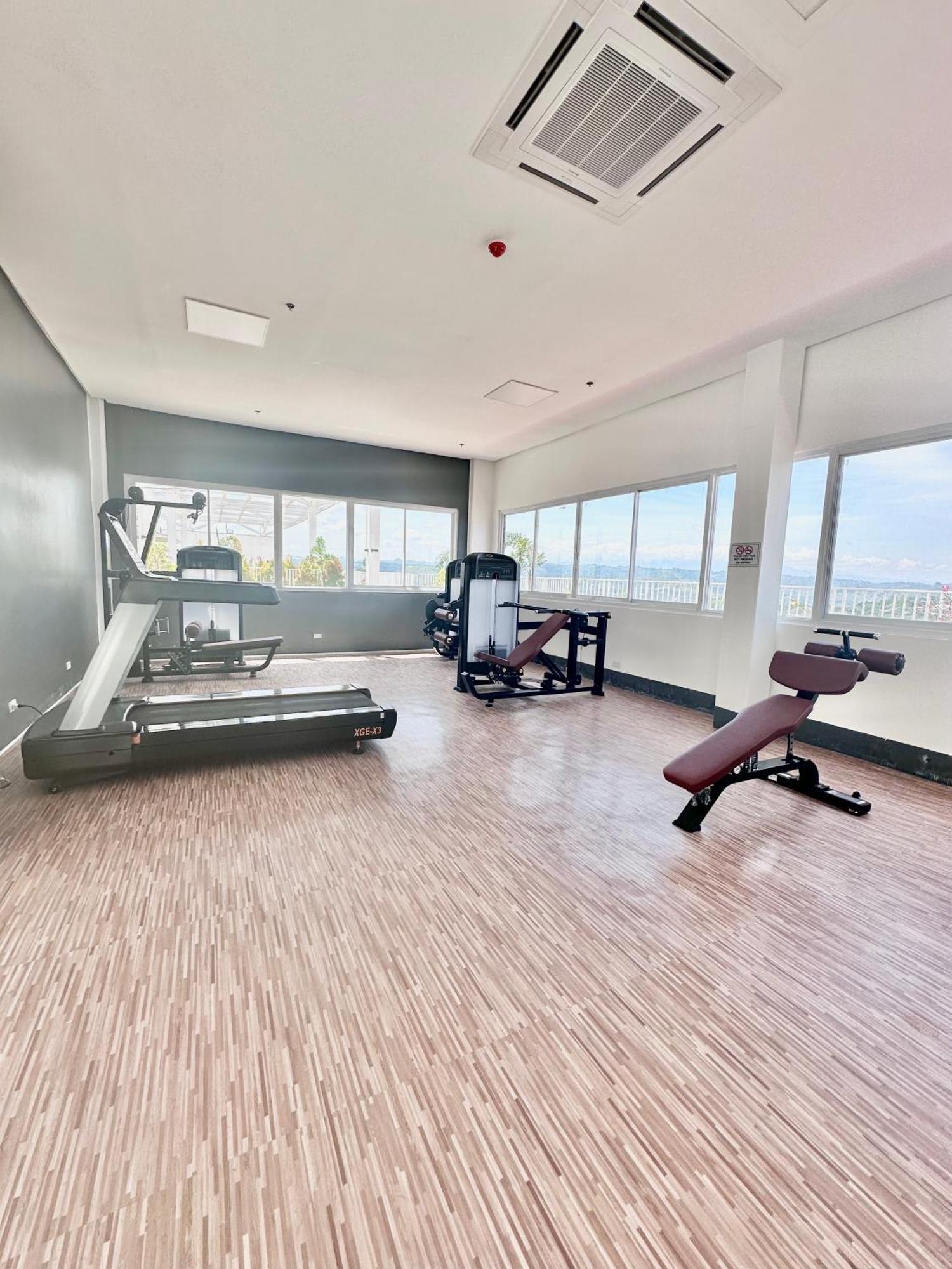 Aesthetic One Bedroom Beside Sm W Pool, Wifi And Netflix คากายันเดโอโร ภายนอก รูปภาพ
